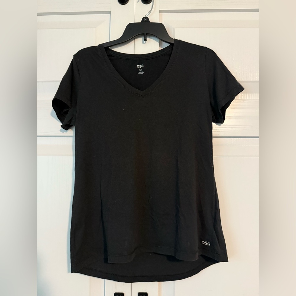 DSG Women's Classic Black Short Sleeve Tee